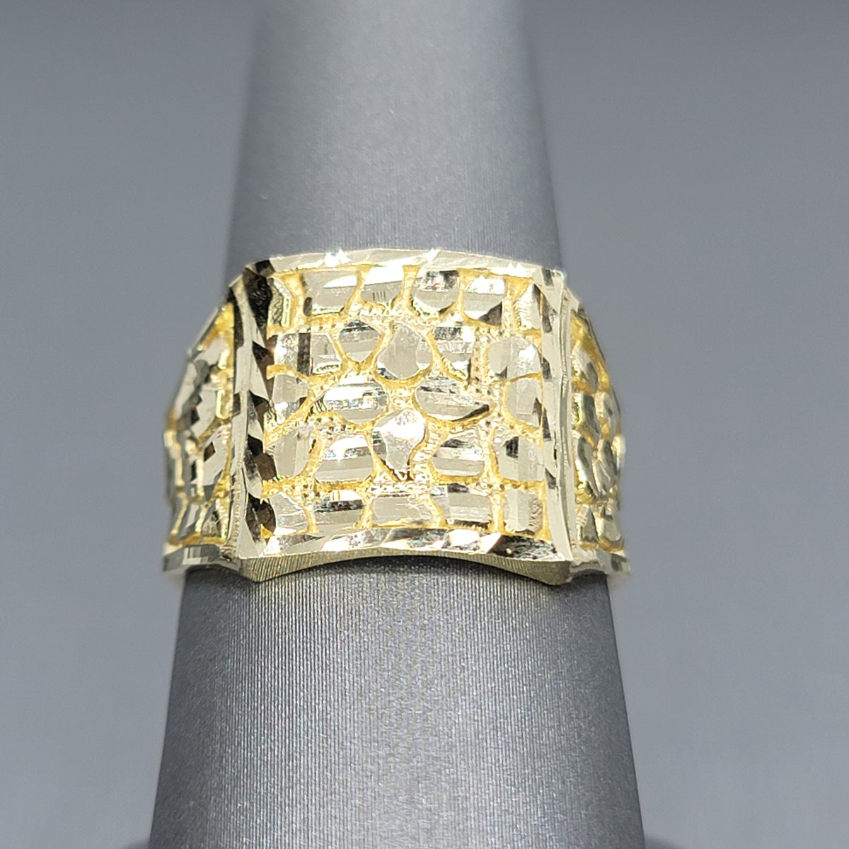 10kt Nugget Ring Diamond Cut