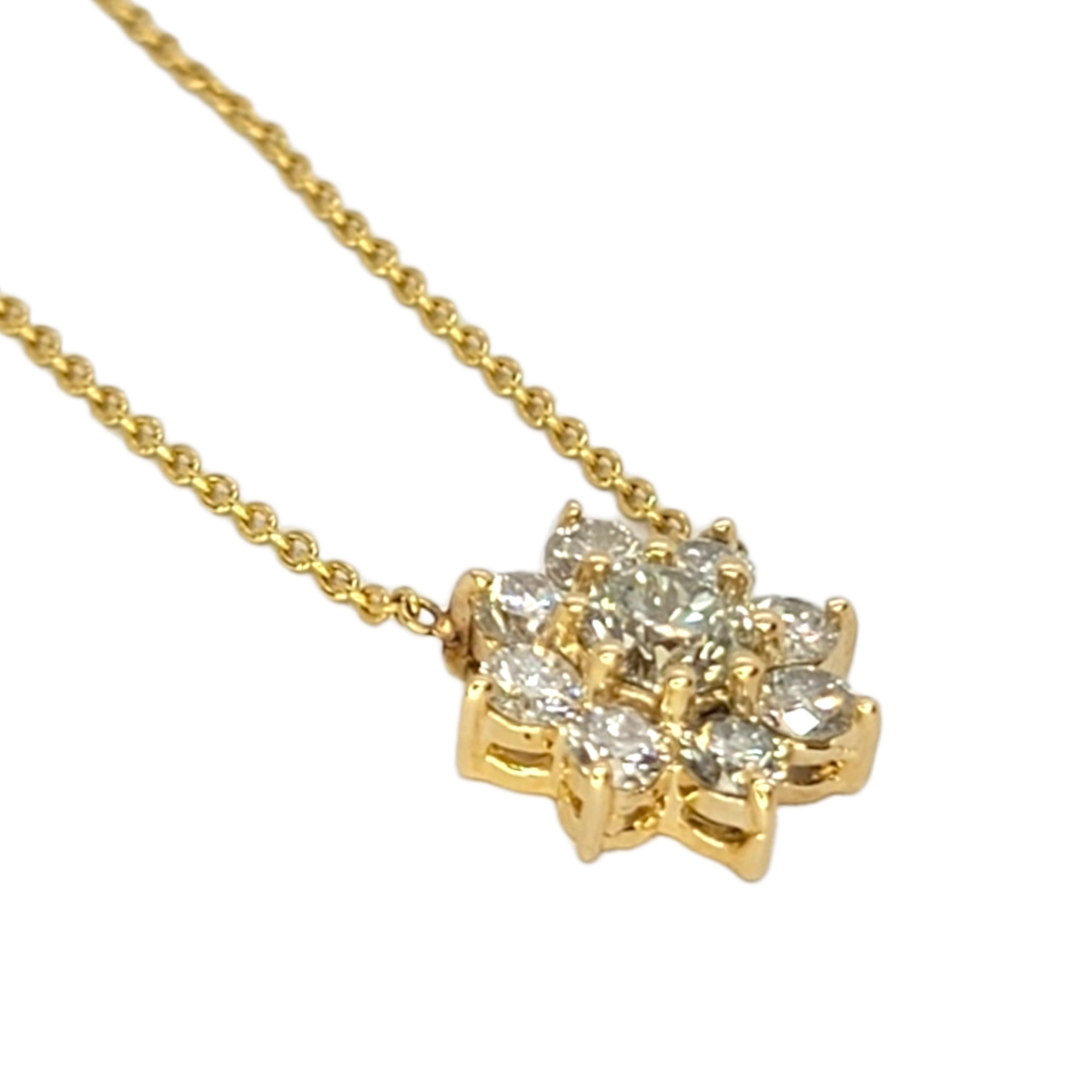 1.30ct Diamond Cluster Pendant 14kt