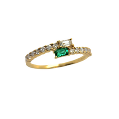 18kt Natural Colombian Emerald & Diamond Ring