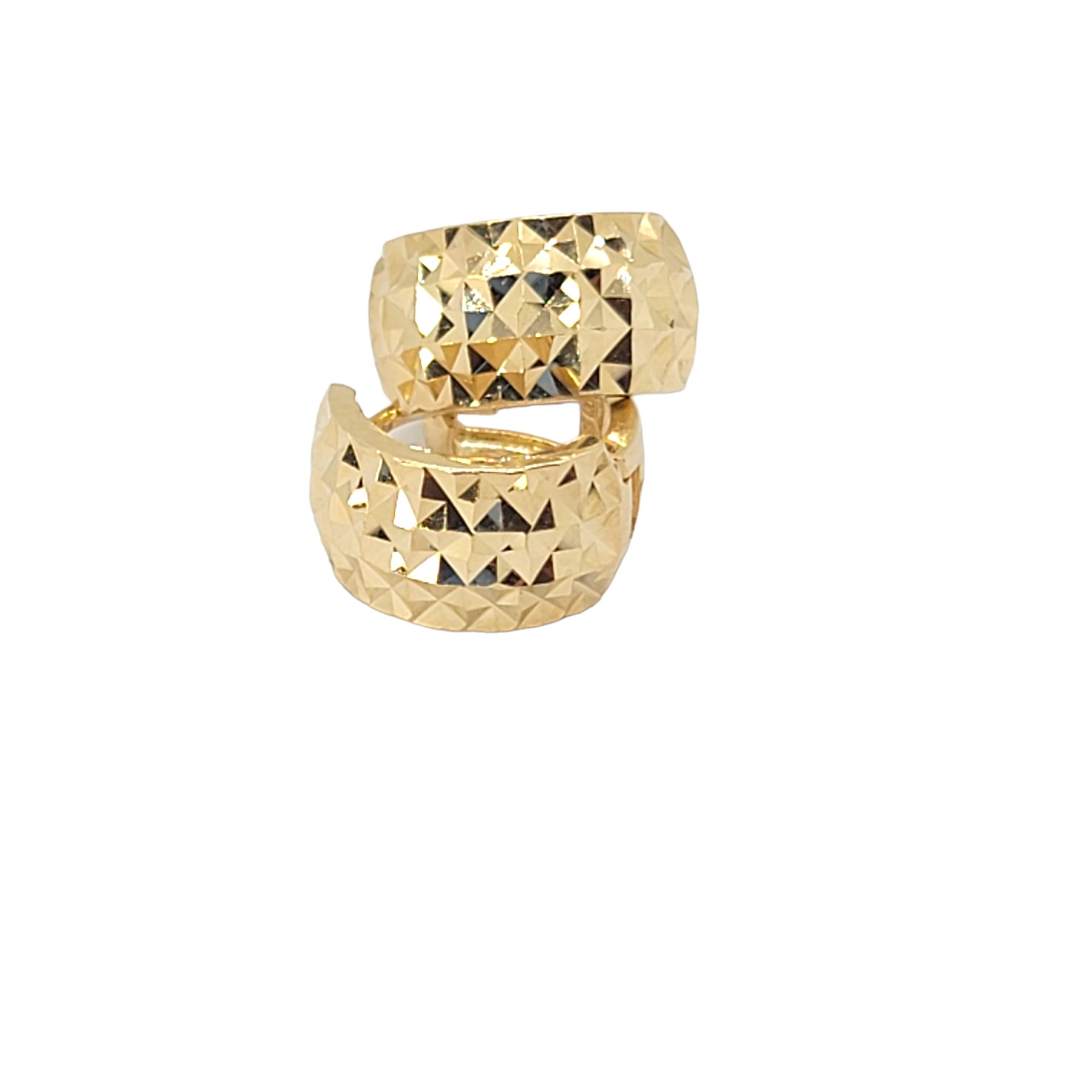 14kt Yellow Gold Diamond Cut 7.6mm Rounded Huggies